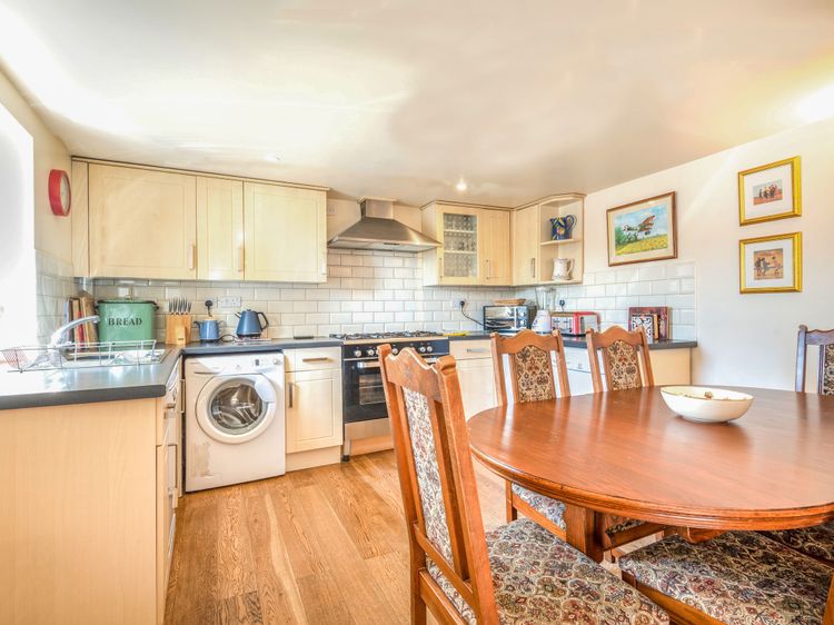 Pickle Cottage, listing photograph 10