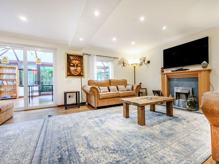 Eden House, listing photograph 9
