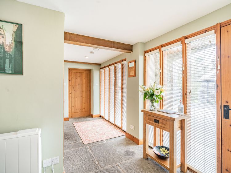 Moresdale Bank Cottage, listing photograph 3