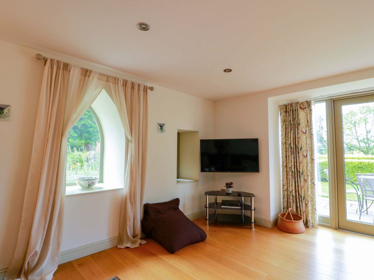 Muirmailing Cottage, listing photograph 4