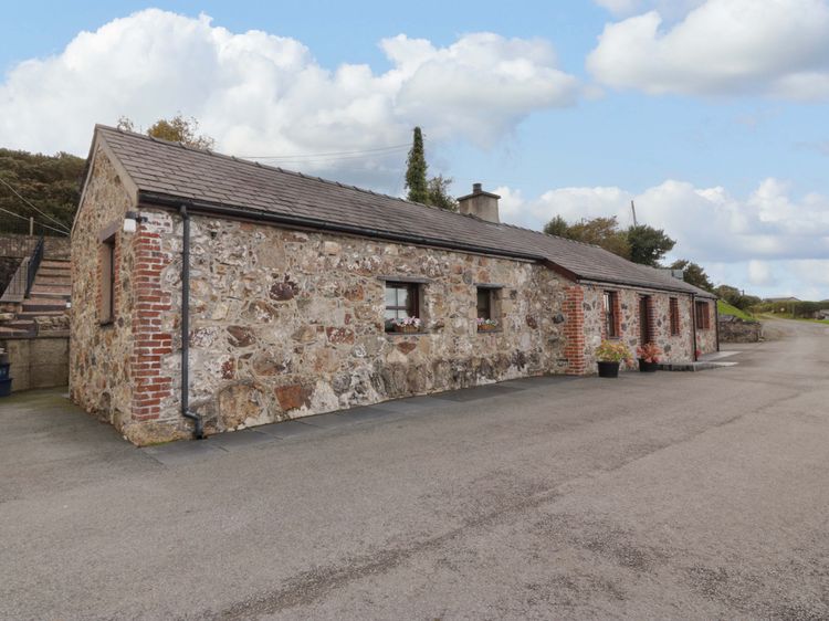 Penrallt Cottage, listing photograph 3