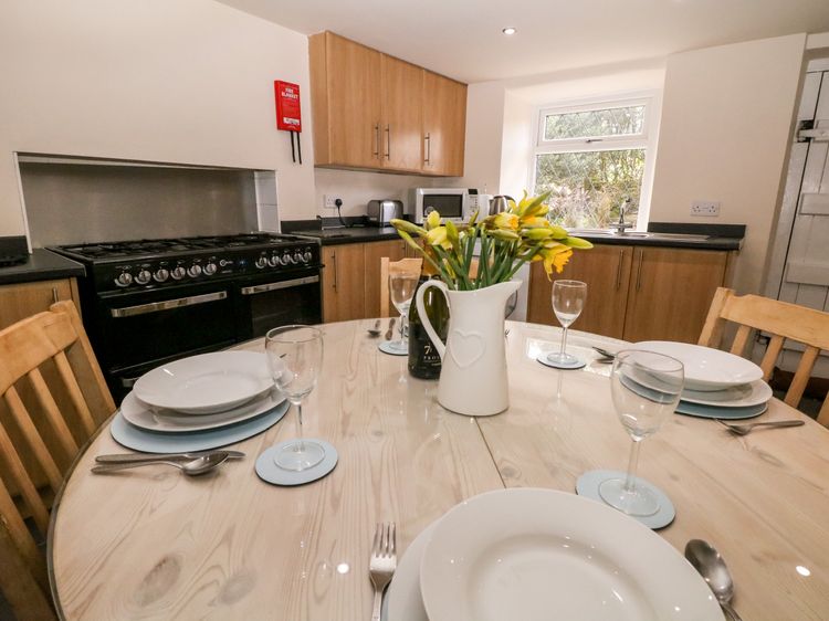 The Cottage Glossop, listing photograph 6