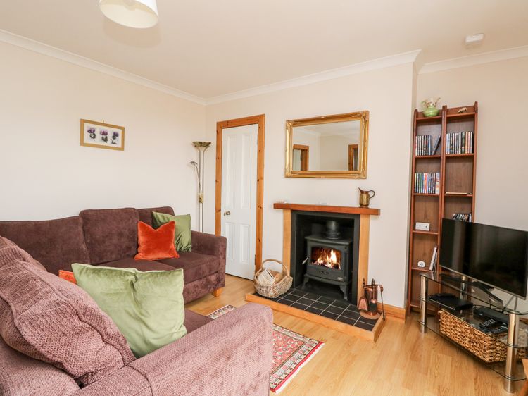 Forester's Cottage, listing photograph 4