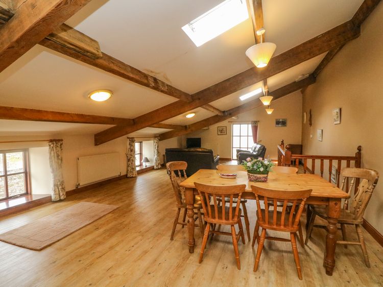 Stable Cottage, listing photograph 10