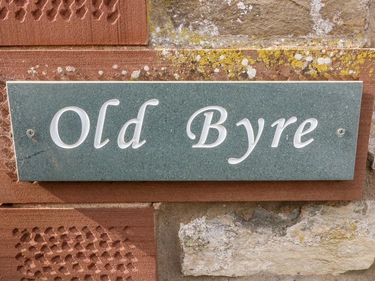 Old Byre Cottage, listing photograph 3