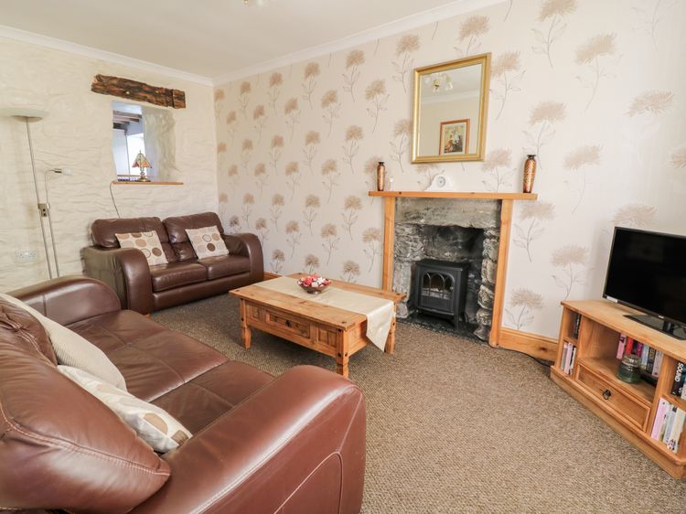 Tyddyn, listing photograph 3