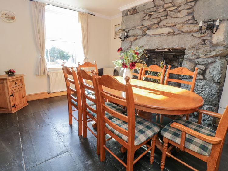 Tyddyn, listing photograph 7