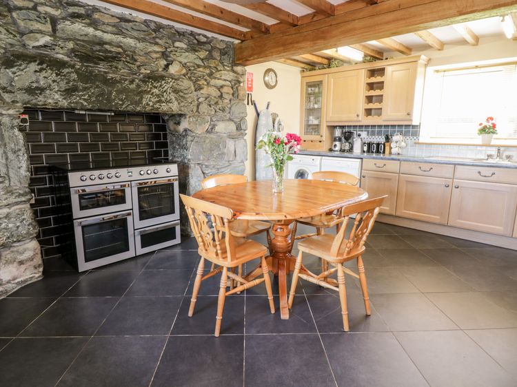 Tyddyn, listing photograph 8
