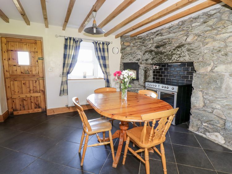 Tyddyn, listing photograph 10