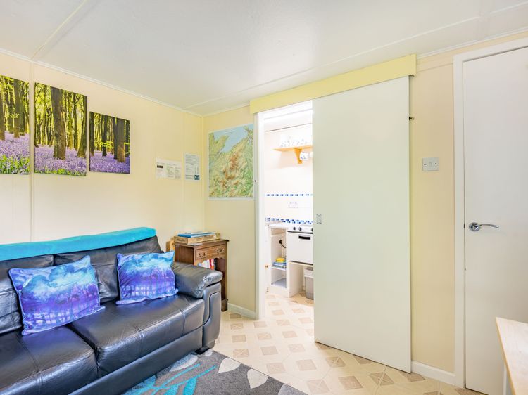 Bluebell Cottage, listing photograph 7