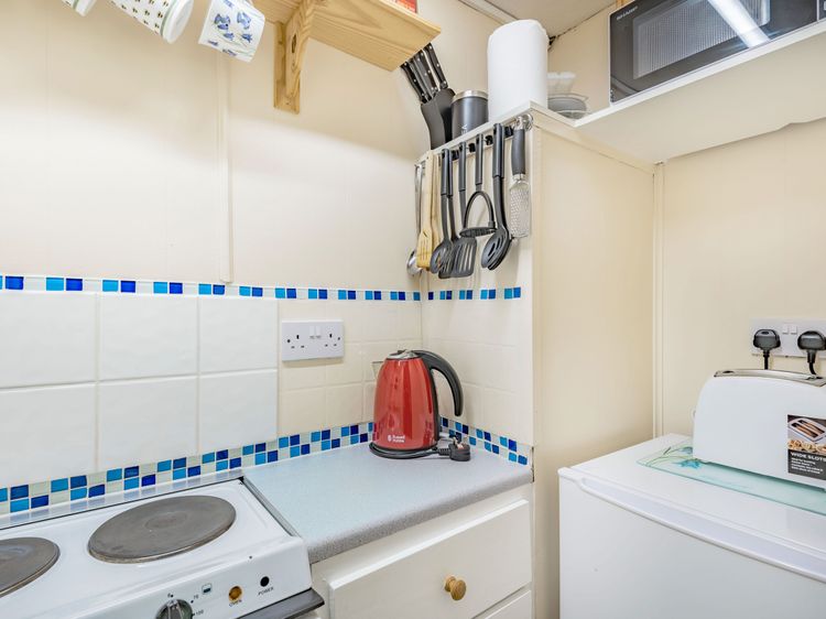 Bluebell Cottage, listing photograph 10