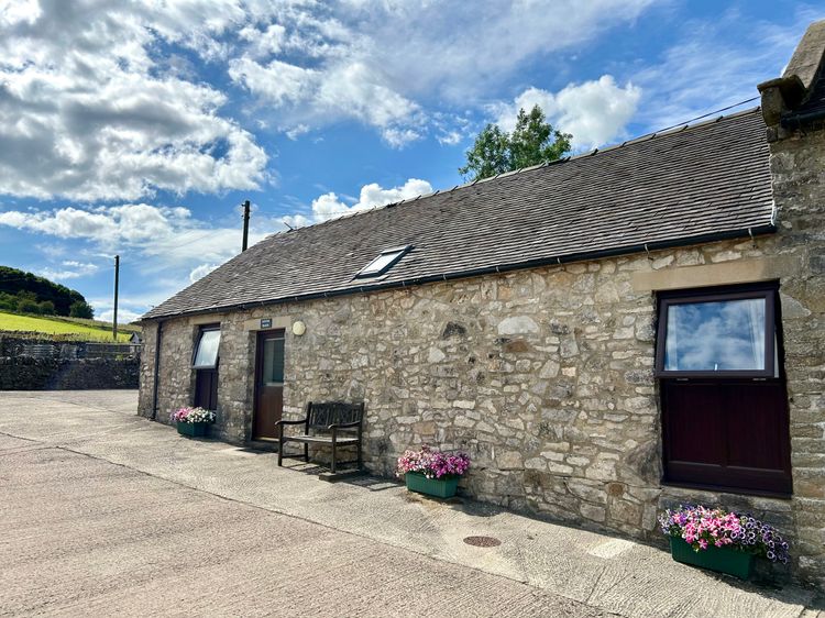 Dover Barn, listing photograph 2