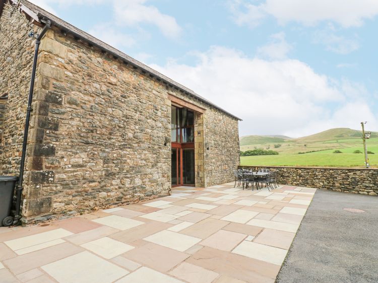 Riddings Barn, listing photograph 2