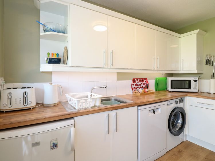 Steam Cottage, listing photograph 8