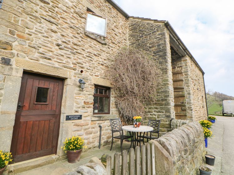 Midfeather Cottage, listing photograph 2