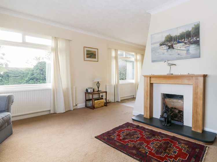 Silverdale Mount, listing photograph 4
