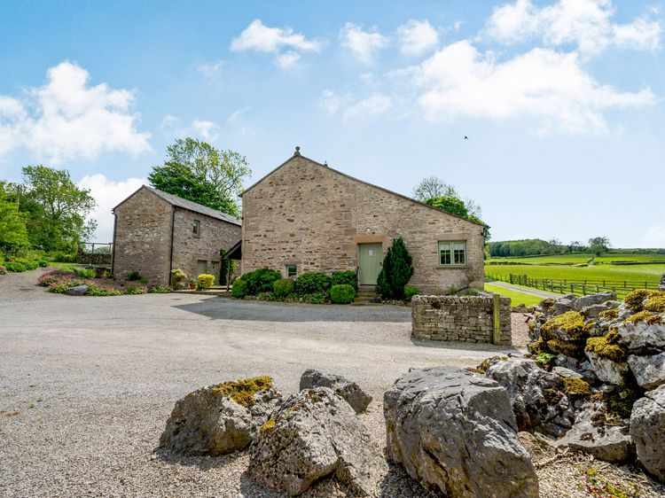 Pickle Cottage, listing photograph 2