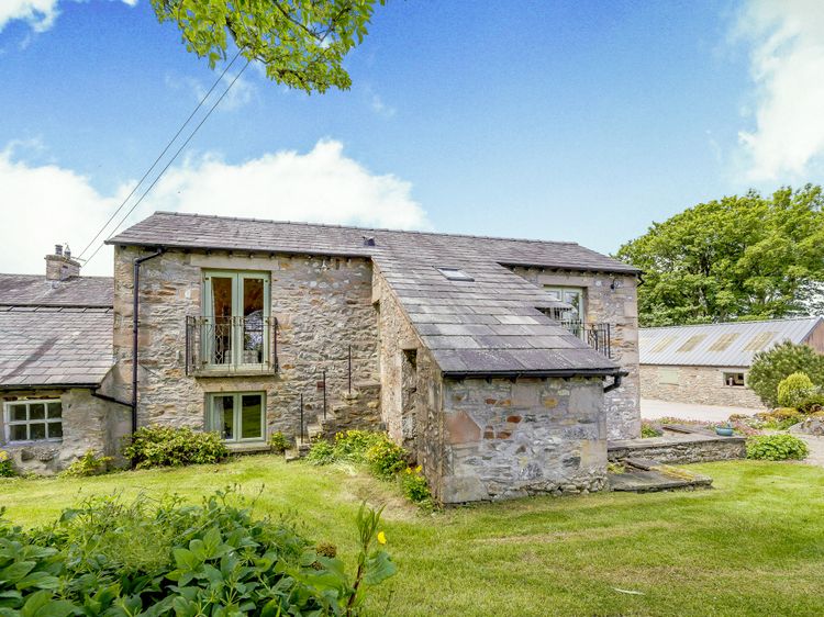 Pickle Barn, listing photograph 2