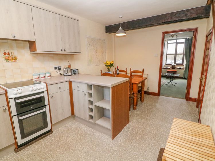 Watershed Cottage, listing photograph 8