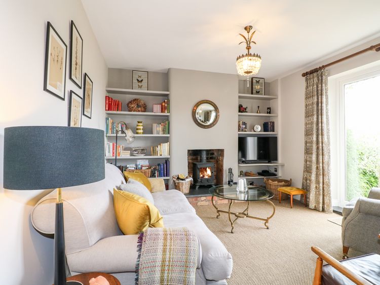 Lucky Cottage, listing photograph 9