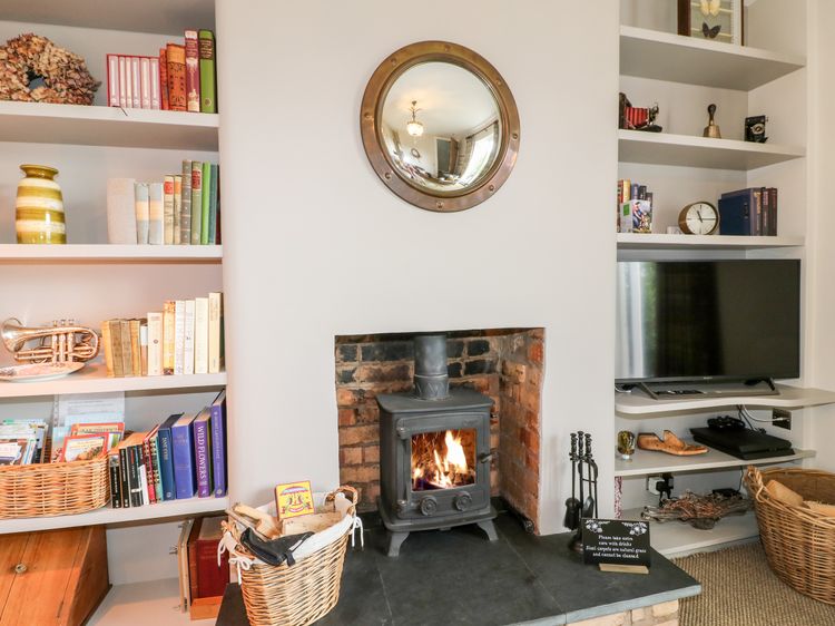 Lucky Cottage, listing photograph 6