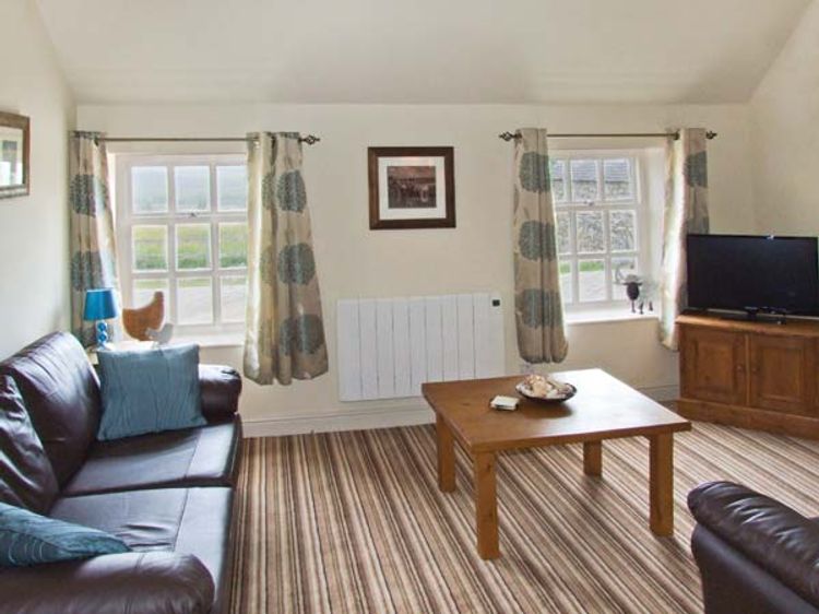 Curlew Cottage, listing photograph 3