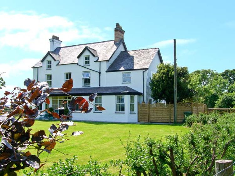 Carreg Rhys, listing photograph 2