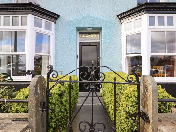 Glandwr, listing photograph 4