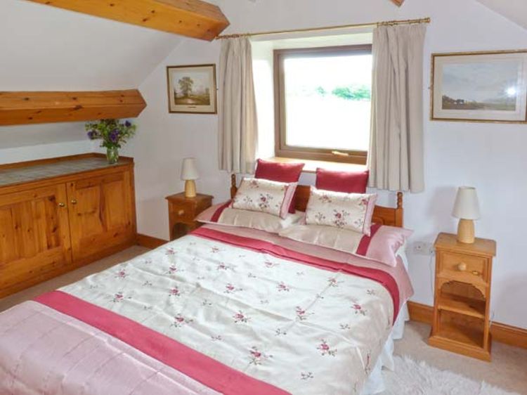 Mews Cottage, listing photograph 6