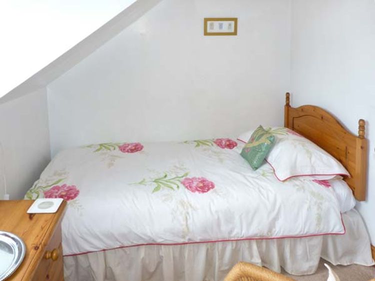 Mews Cottage, listing photograph 7