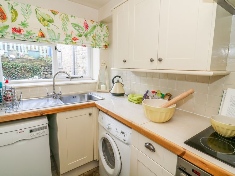 Sandy Cottage, listing photograph 7