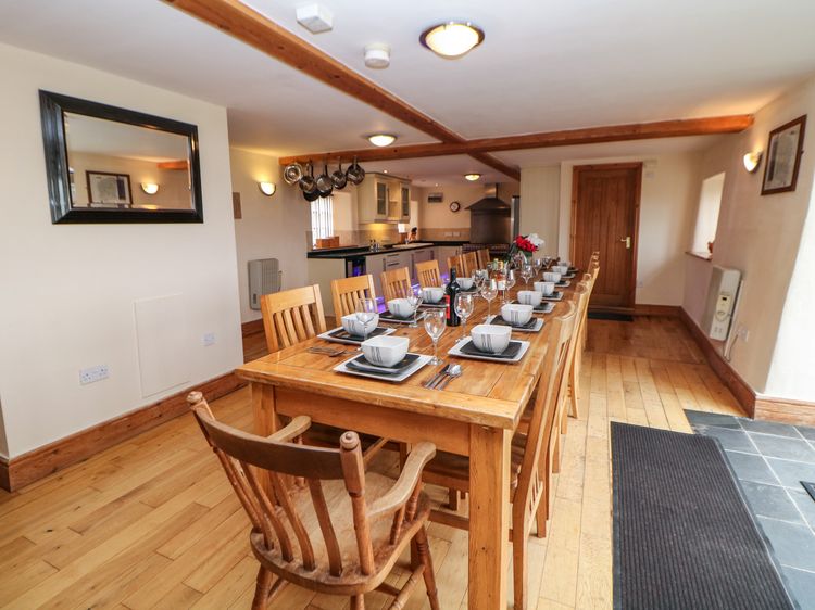 Bottomhouse Barn, listing photograph 9