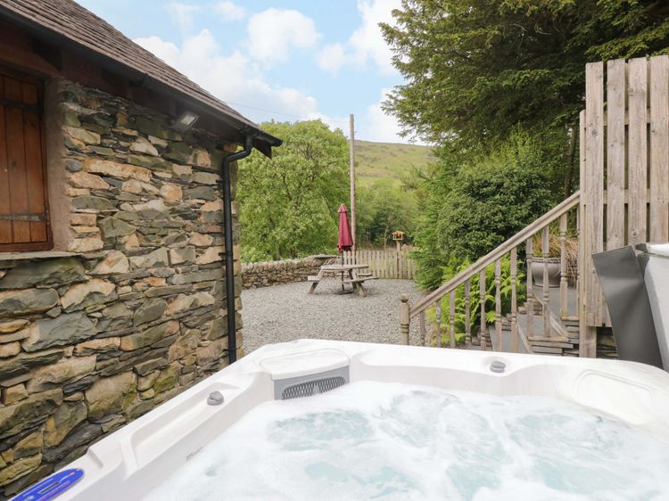 Yew Tree Cottage, listing photograph 2