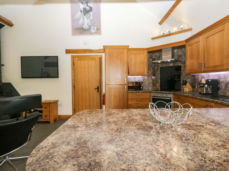 Yew Tree Cottage, listing photograph 9