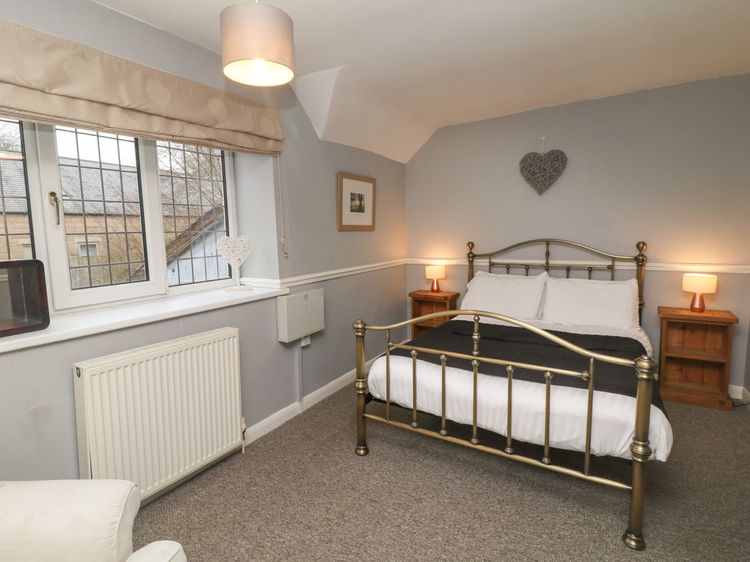 The Old Barn, listing photograph 10