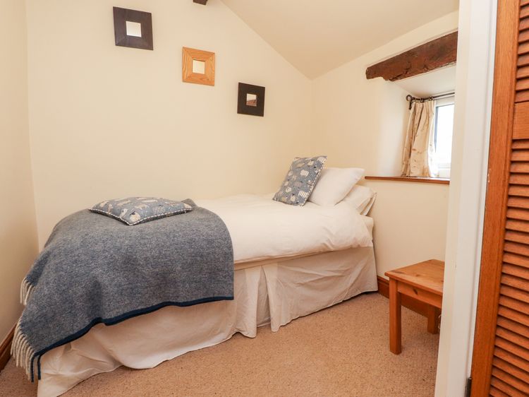 Sandywood, listing photograph 12