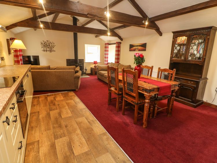 Anvil Barn, listing photograph 8