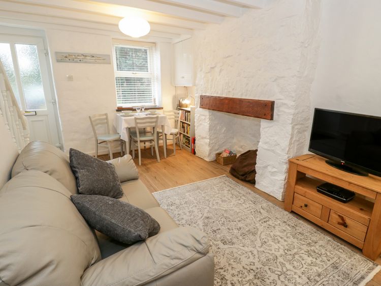Fishermans Cottage, listing photograph 4
