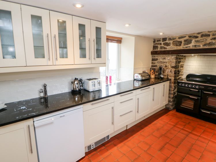 Lees Farm, listing photograph 11