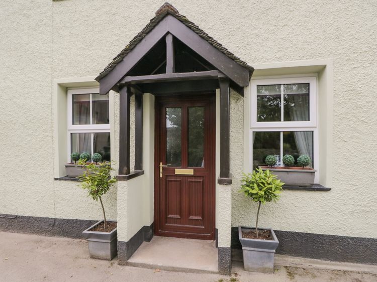 Mulberry Cottage, listing photograph 3