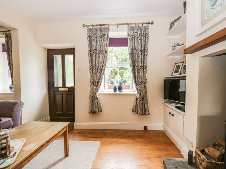 Mulberry Cottage, listing photograph 9