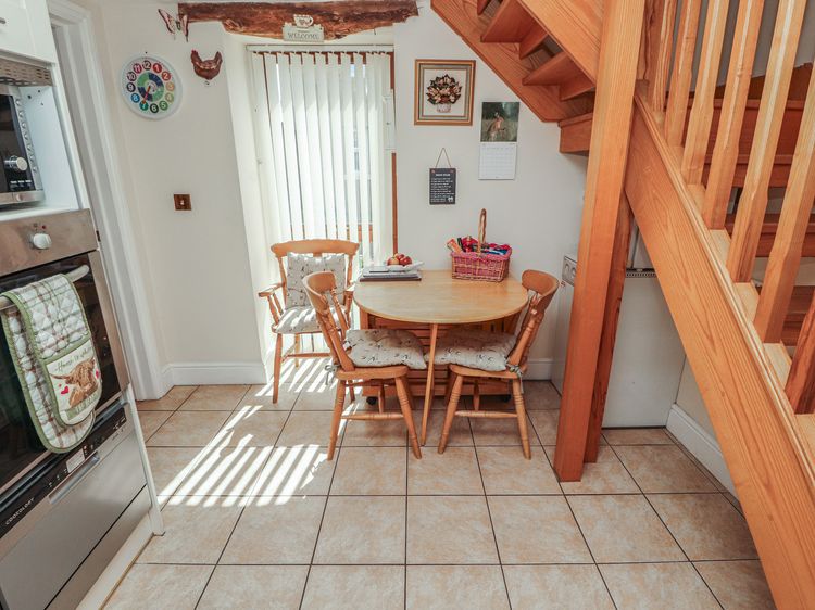 Piggery Cottage, listing photograph 9