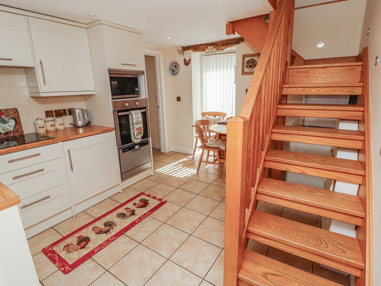 Piggery Cottage, listing photograph 11
