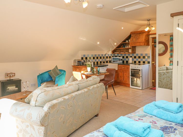 The Loft, listing photograph 5