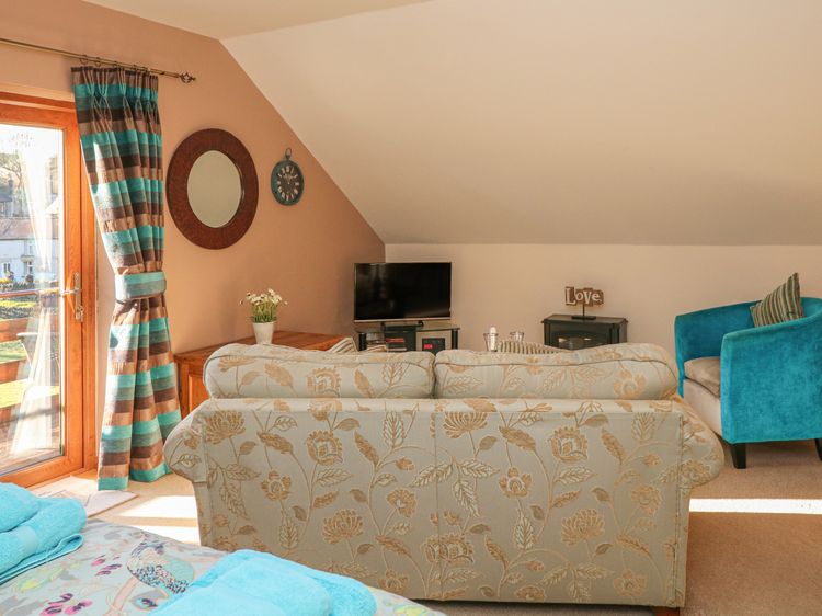 The Loft, listing photograph 8