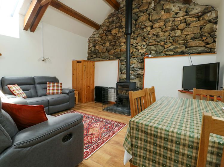 Bythyn Ddol Hafod, listing photograph 3