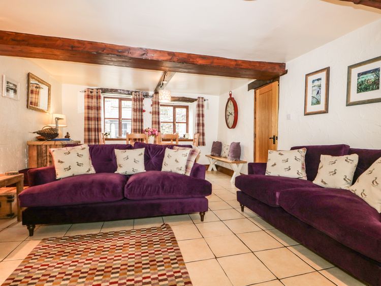 14 Low Row, listing photograph 8