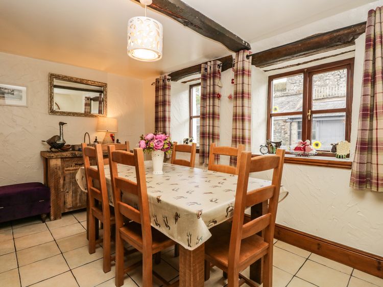14 Low Row, listing photograph 11