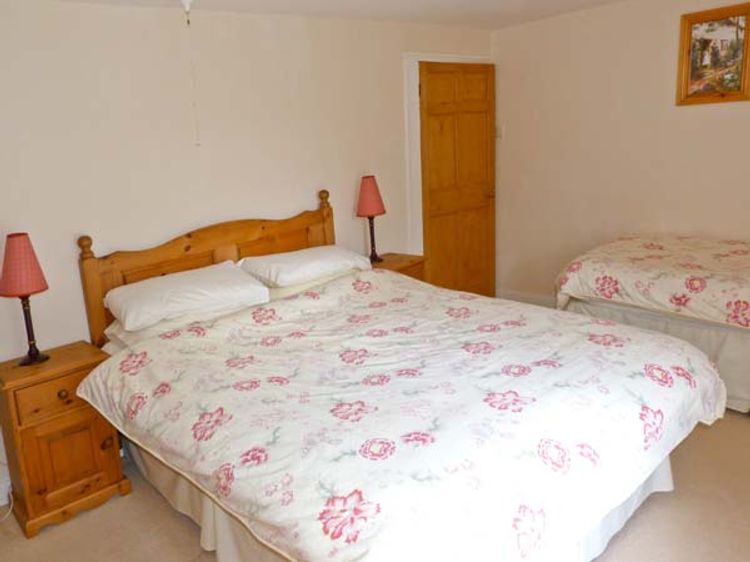High Kiln Bank Cottage, listing photograph 10