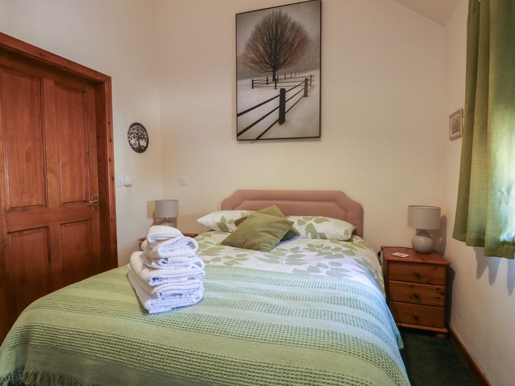 Lily Cottage, listing photograph 8